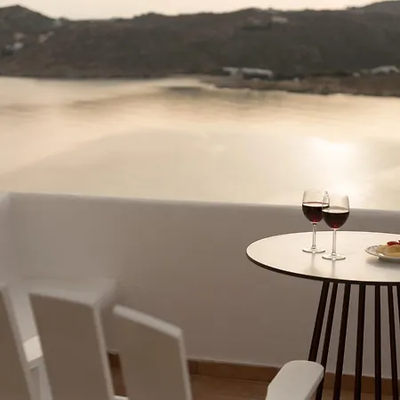 Cova Mykonos Elia (Mykonos)
