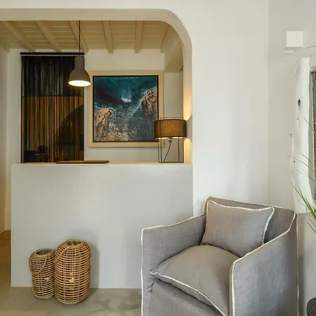 Cova Mykonos Aparthotel